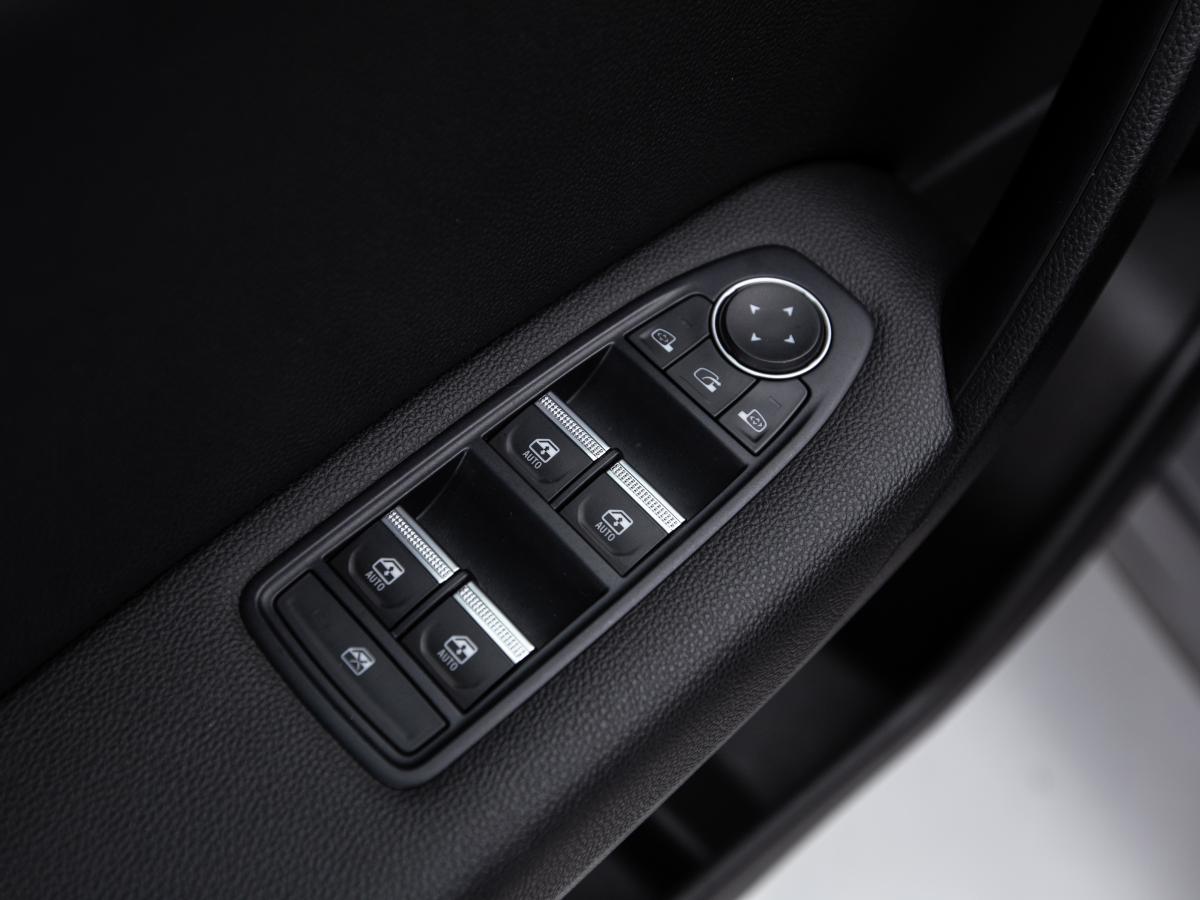 renault-captur-2020-gasolina-999cc