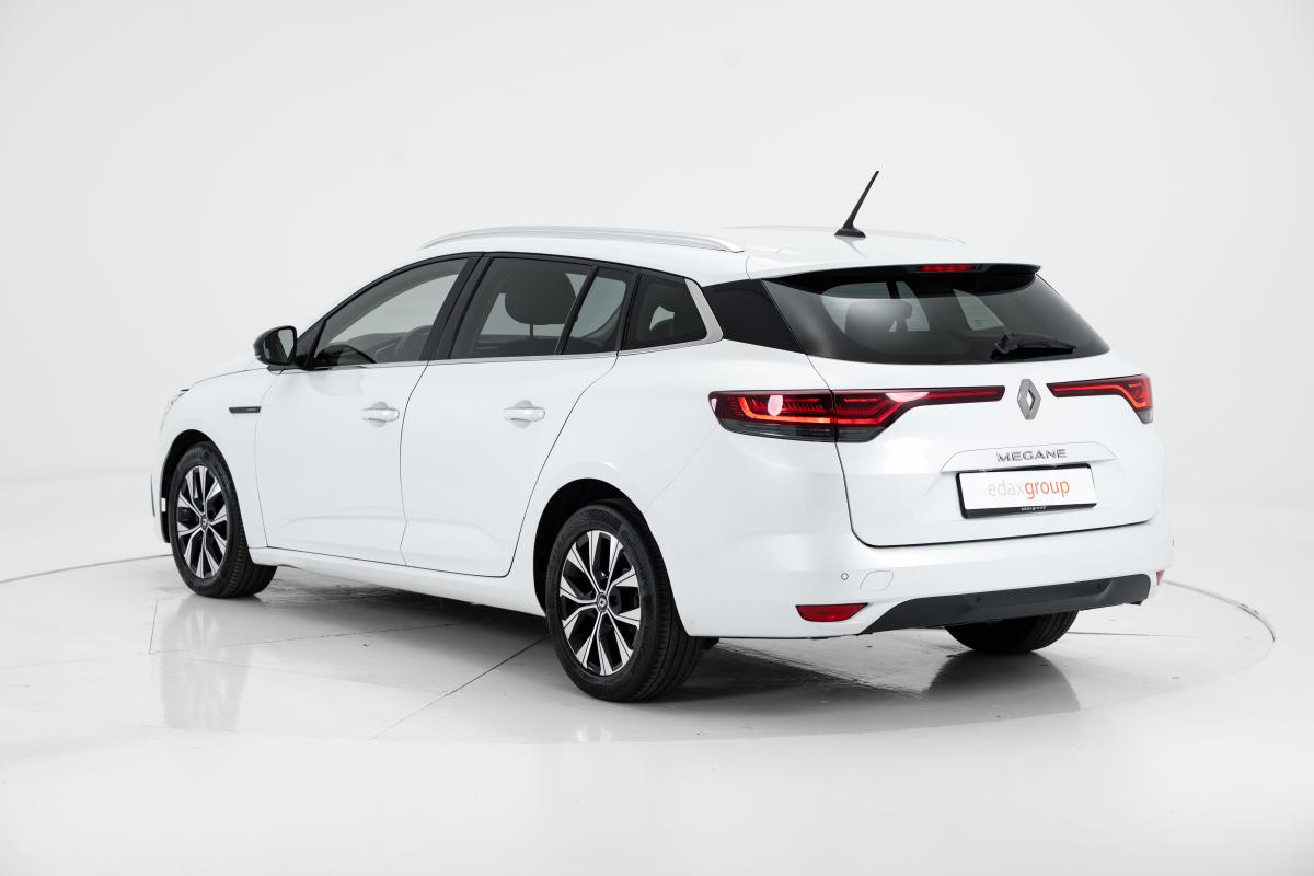 renault-megane-sport-tourer-2022-diesel-1461cc