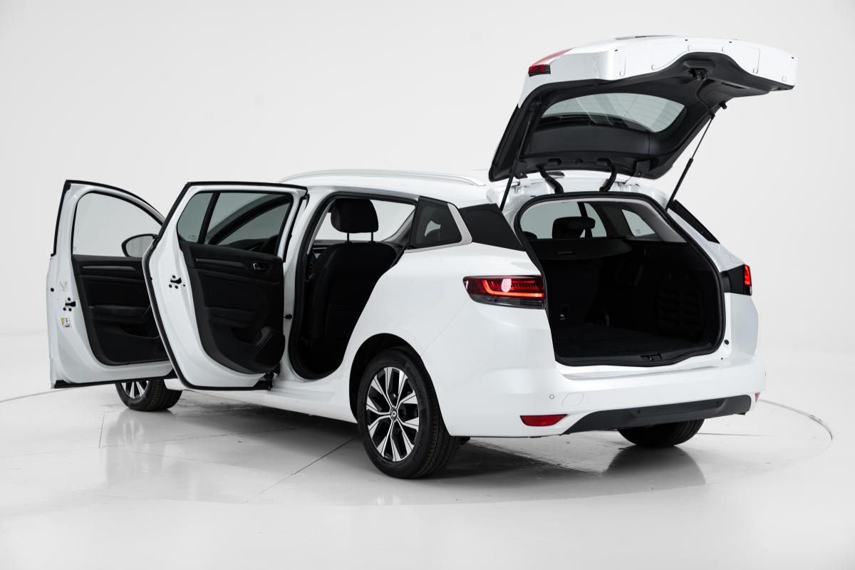 renault-megane-sport-tourer-2022-diesel-1461cc