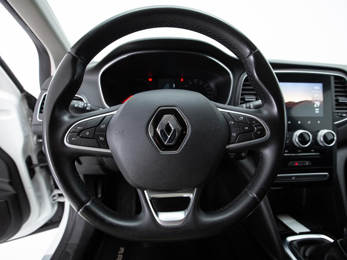 renault-megane-sport-tourer-2022-diesel-1461cc