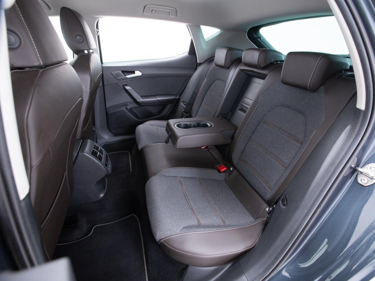 seat-leon-2021-hibrido-a-gasolina-1395cc