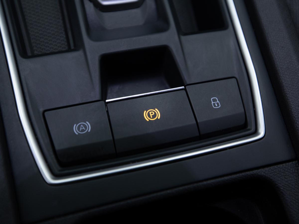 seat-leon-2021-hibrido-a-gasolina-1395cc