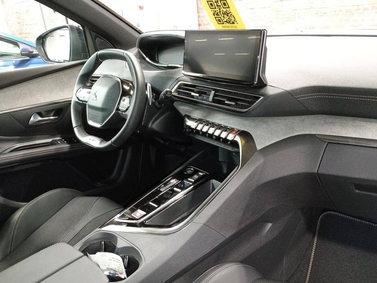 peugeot-5008-2024-gasolina-1199cc