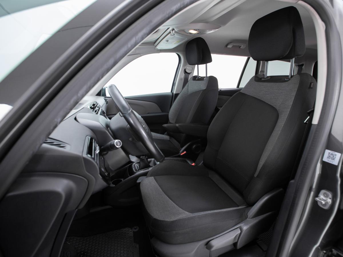 citroen-spacetourer-2019-diesel-1499cc