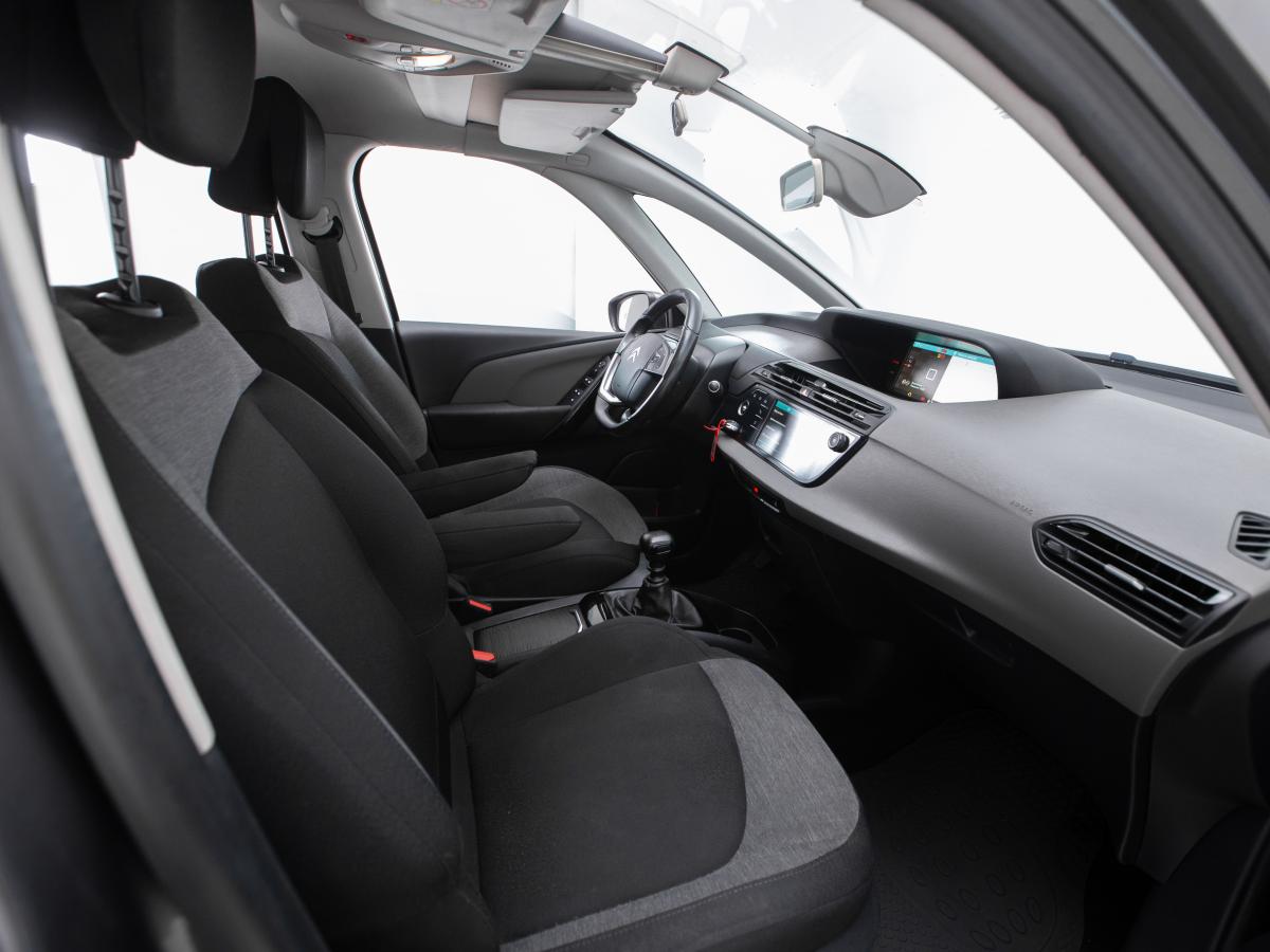 citroen-spacetourer-2019-diesel-1499cc