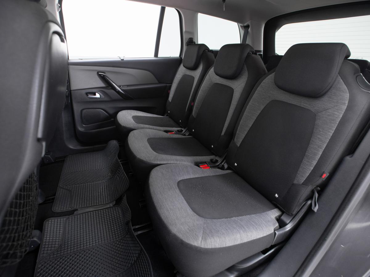 citroen-spacetourer-2019-diesel-1499cc