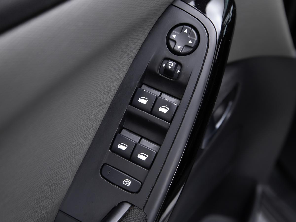 citroen-spacetourer-2019-diesel-1499cc