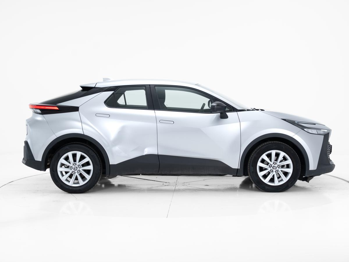 toyota-c-hr-2025-hibrido-a-gasolina-1798cc