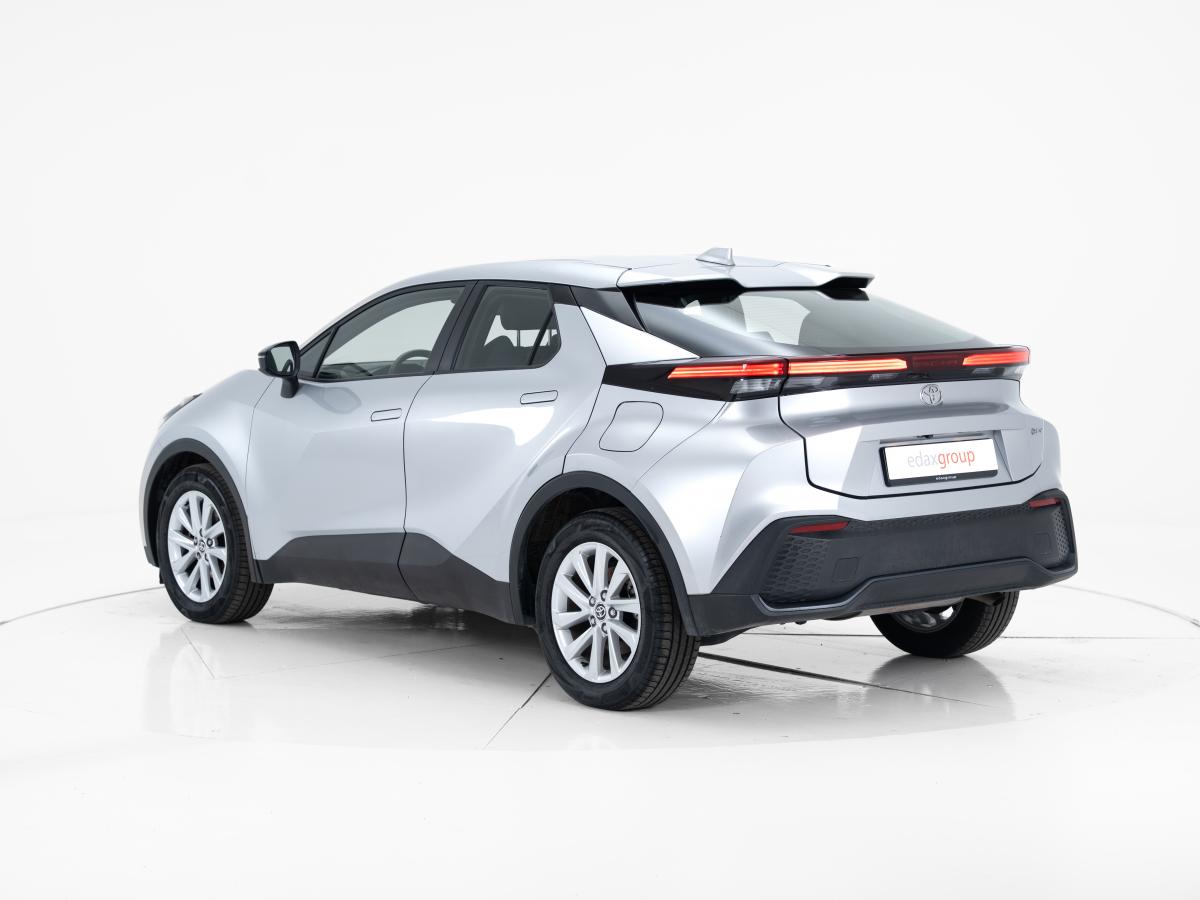 toyota-c-hr-2025-hibrido-a-gasolina-1798cc