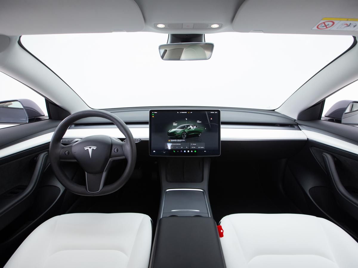 tesla-model-3-2022-eletrico-0cc