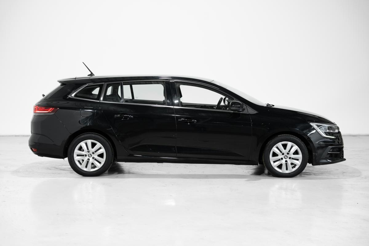 renault-megane-sport-tourer-2022-diesel-1461cc