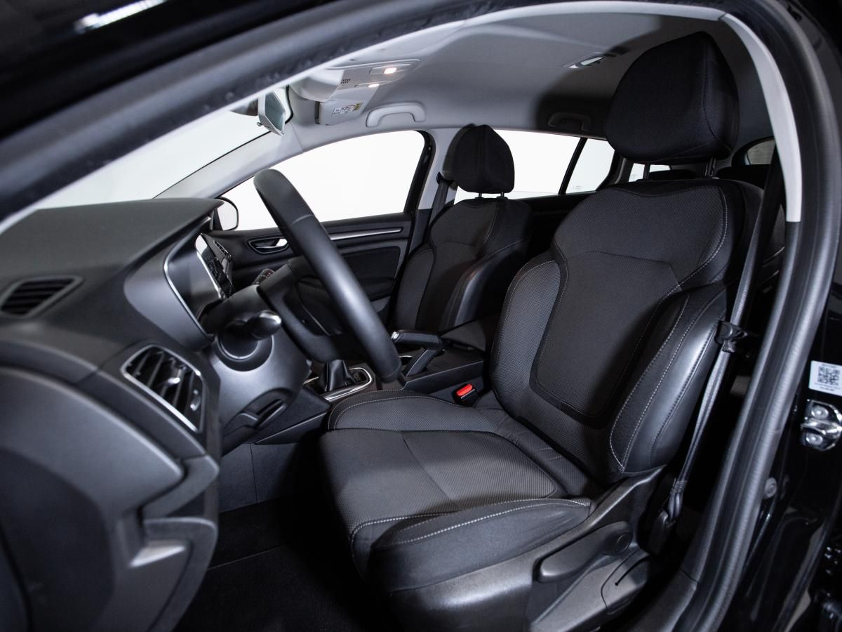 renault-megane-sport-tourer-2022-diesel-1461cc