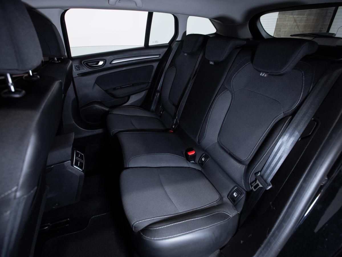 renault-megane-sport-tourer-2022-diesel-1461cc
