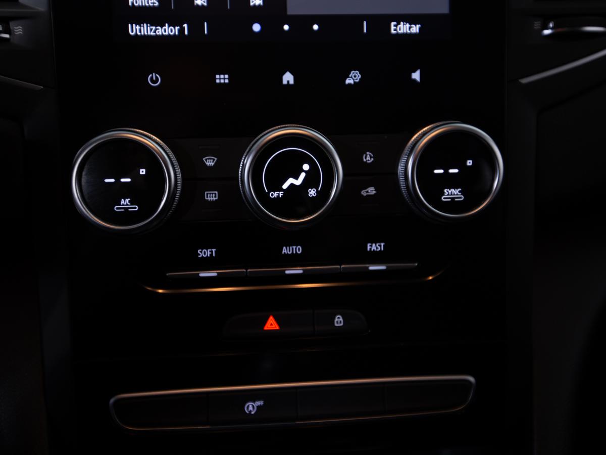 renault-megane-sport-tourer-2022-diesel-1461cc