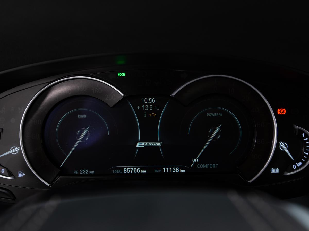 bmw-serie-5-2019-hibrido-a-gasolina-1998cc