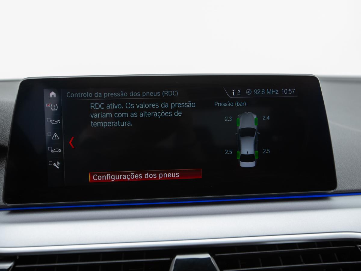 bmw-serie-5-2019-hibrido-a-gasolina-1998cc