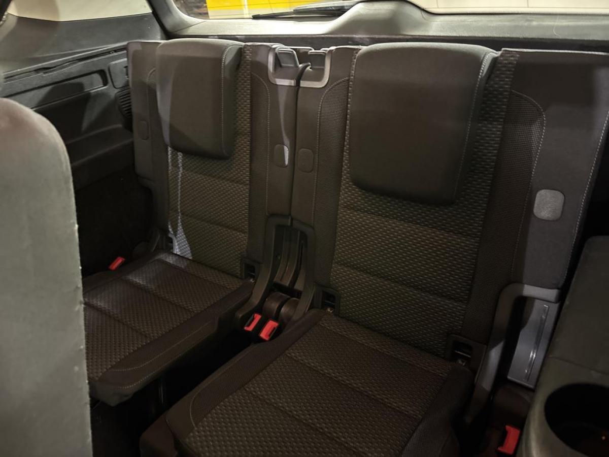 volkswagen-touran-2023-gasolina-1498cc