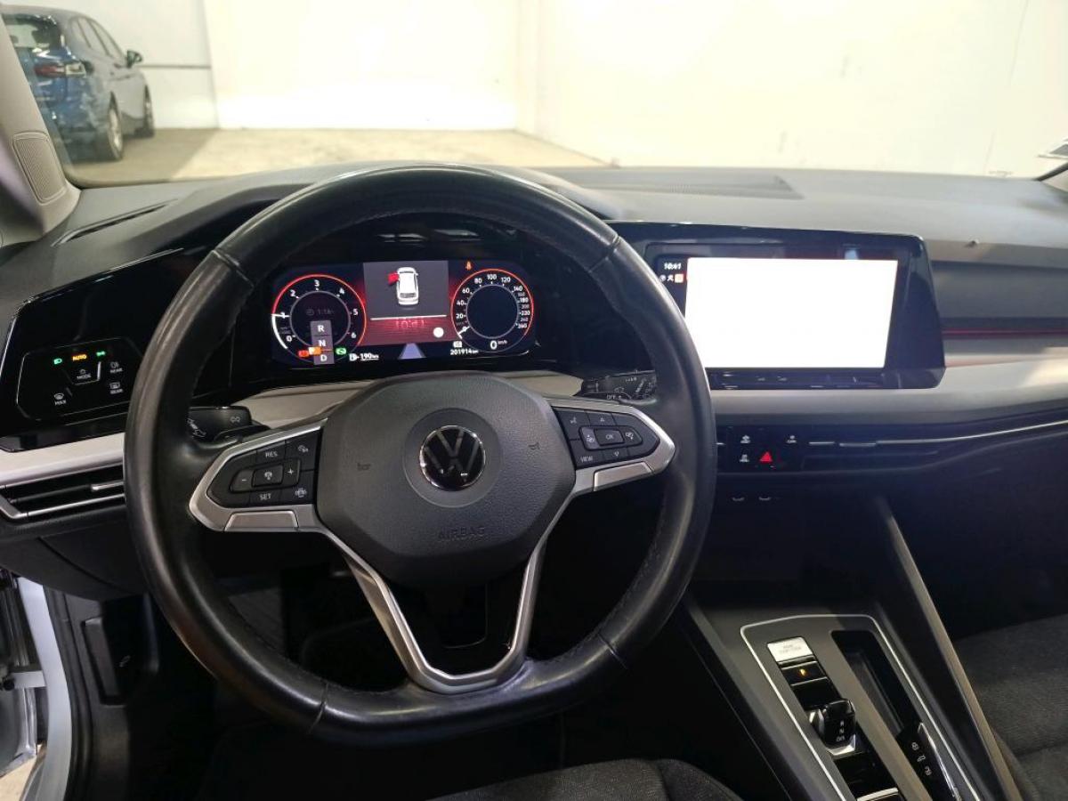 volkswagen-golf-variant-2022-diesel-1968cc