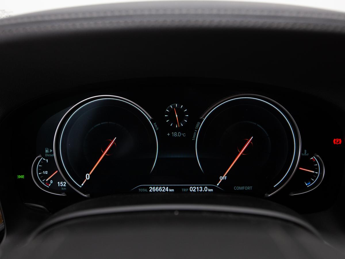bmw-serie-7-2016-diesel-2993cc