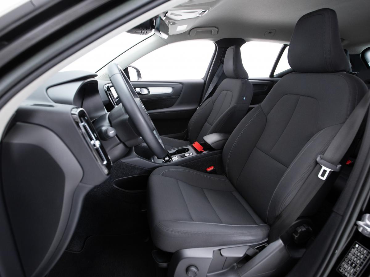 volvo-xc40-2022-hibrido-a-gasolina-1477cc