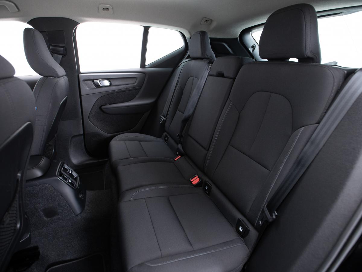 volvo-xc40-2022-hibrido-a-gasolina-1477cc