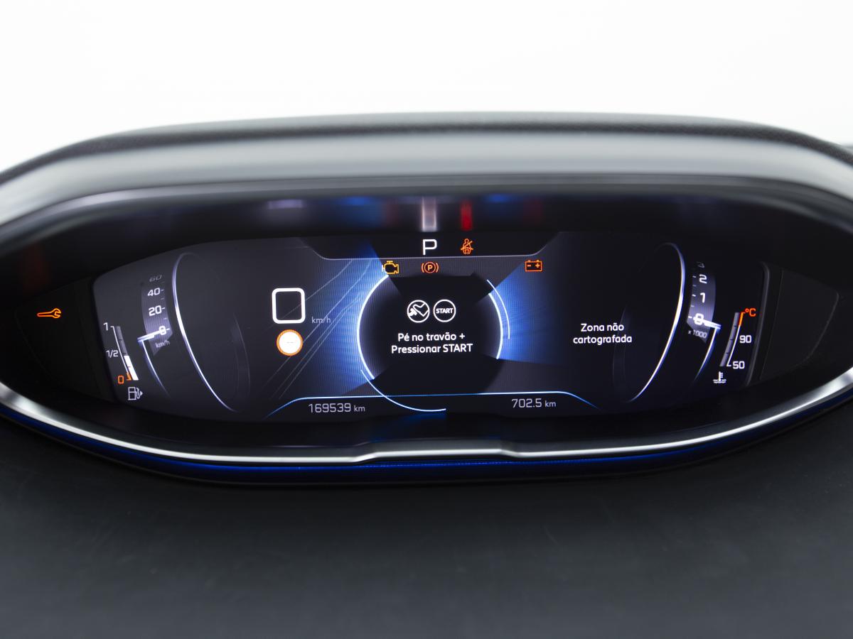 peugeot-5008-2023-diesel-1499cc