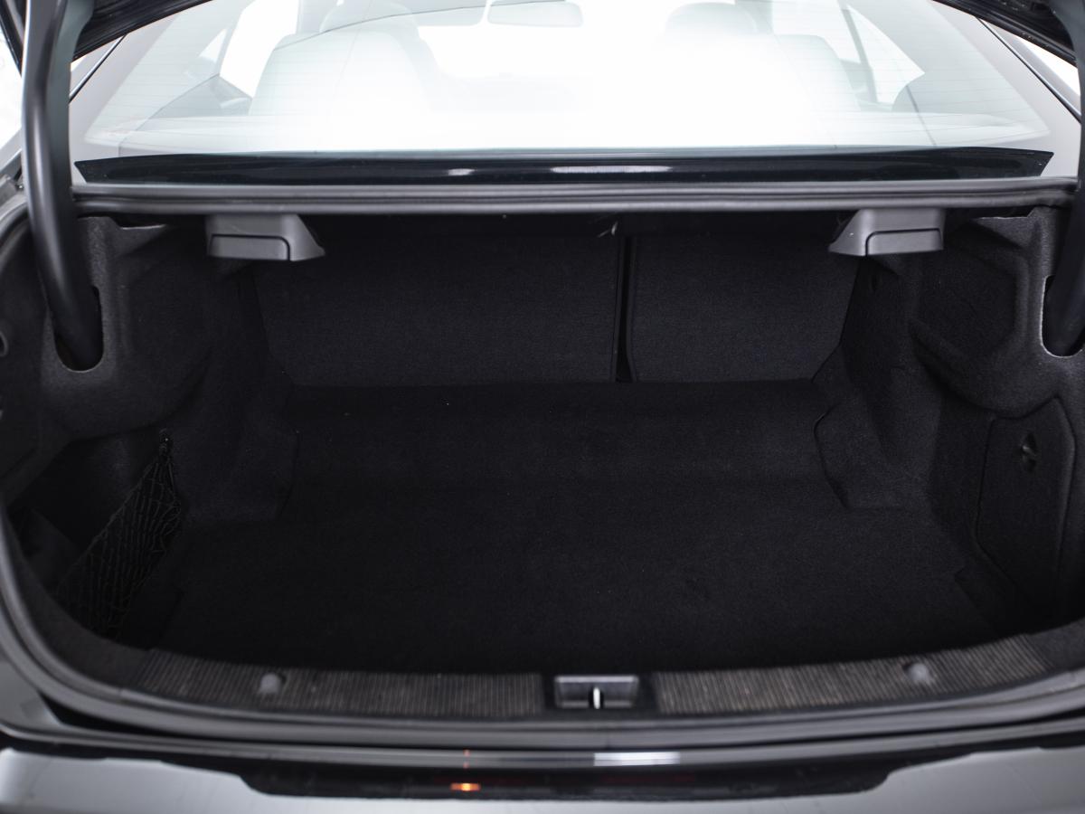mercedes-benz-classe-e-2013-diesel-2143cc