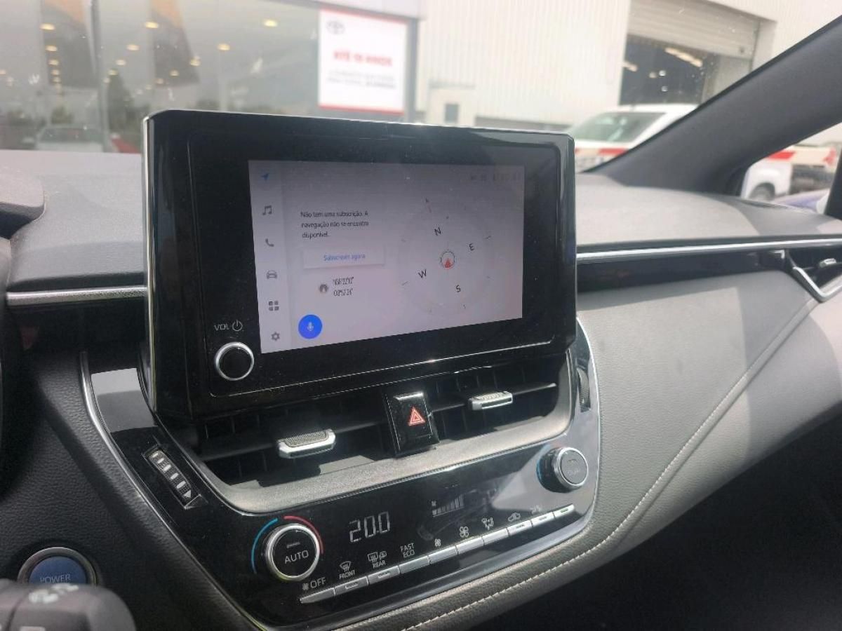 toyota-corolla-sw-2023-hibrido-a-gasolina-1798cc