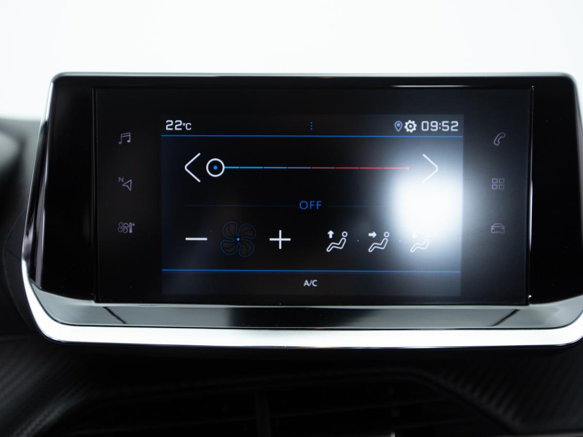 peugeot-208-2023-gasolina-1199cc