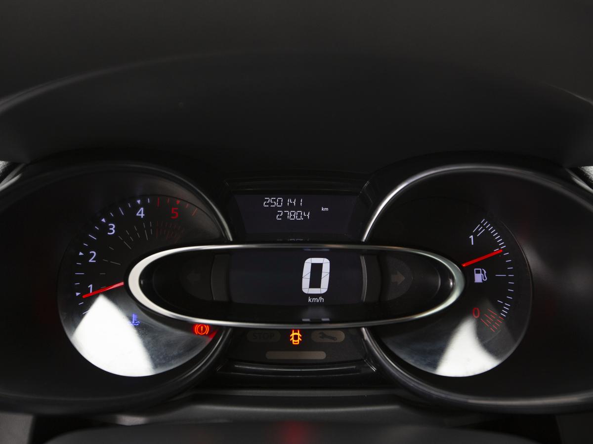 renault-clio-2017-diesel-1461cc