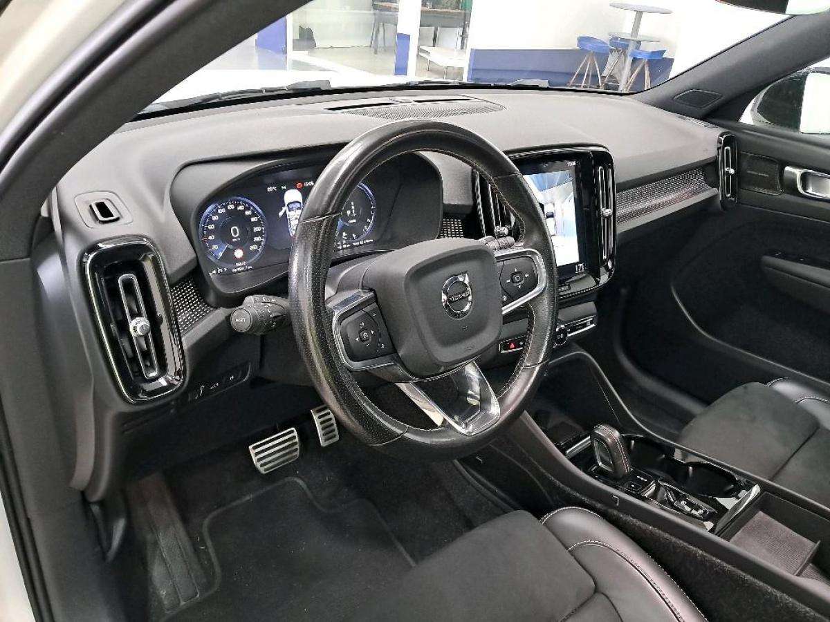 volvo-xc40-2021-hibrido-a-gasolina-1477cc