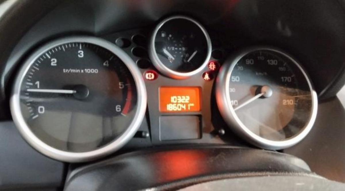 peugeot-207-cc-2007-diesel-1398cc