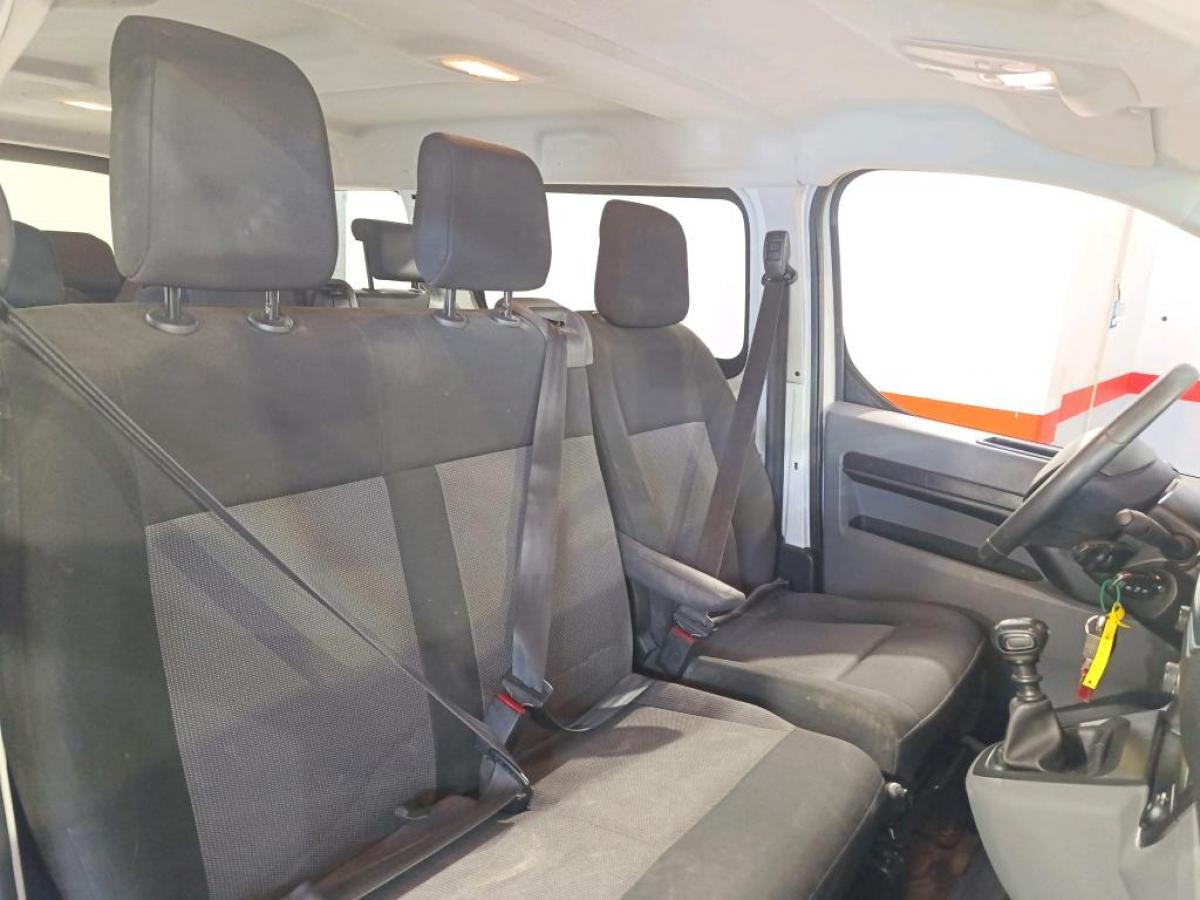 citroen-jumpy-2022-diesel-1499cc