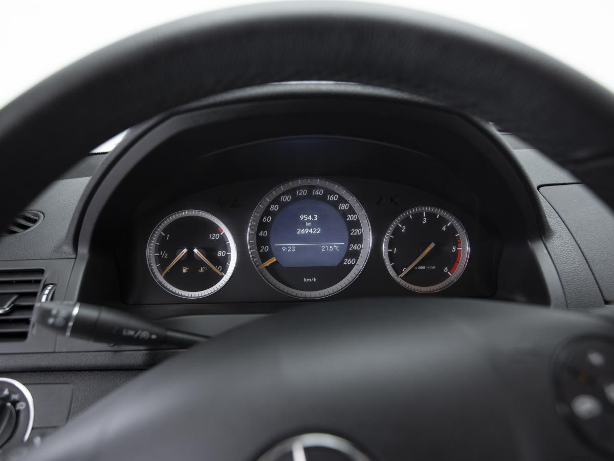 mercedes-benz-classe-c-2008-diesel-2148cc