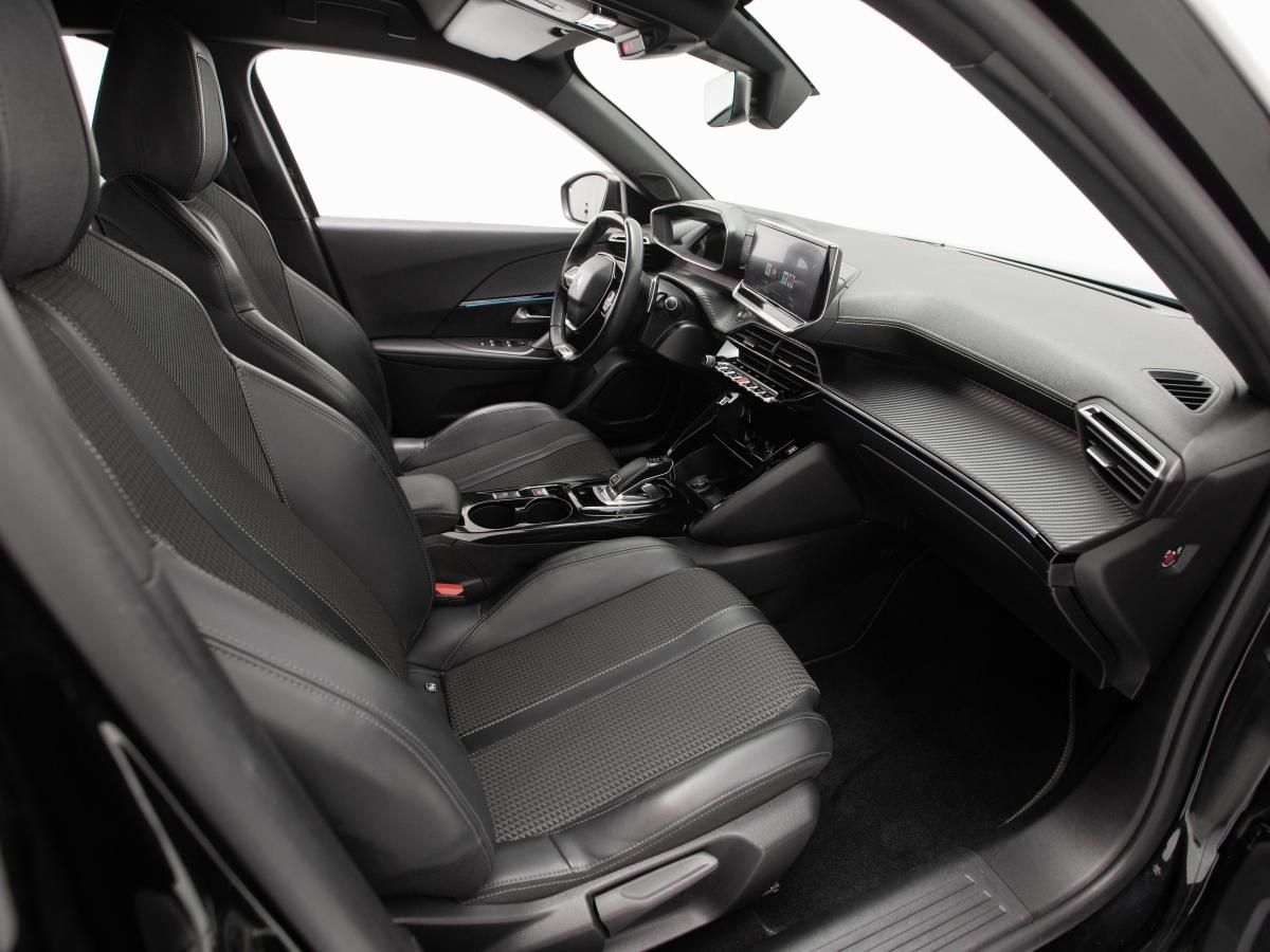 peugeot-2008-2021-diesel-1499cc