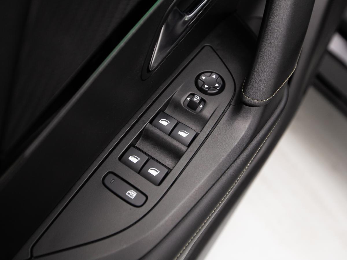 peugeot-2008-2021-diesel-1499cc
