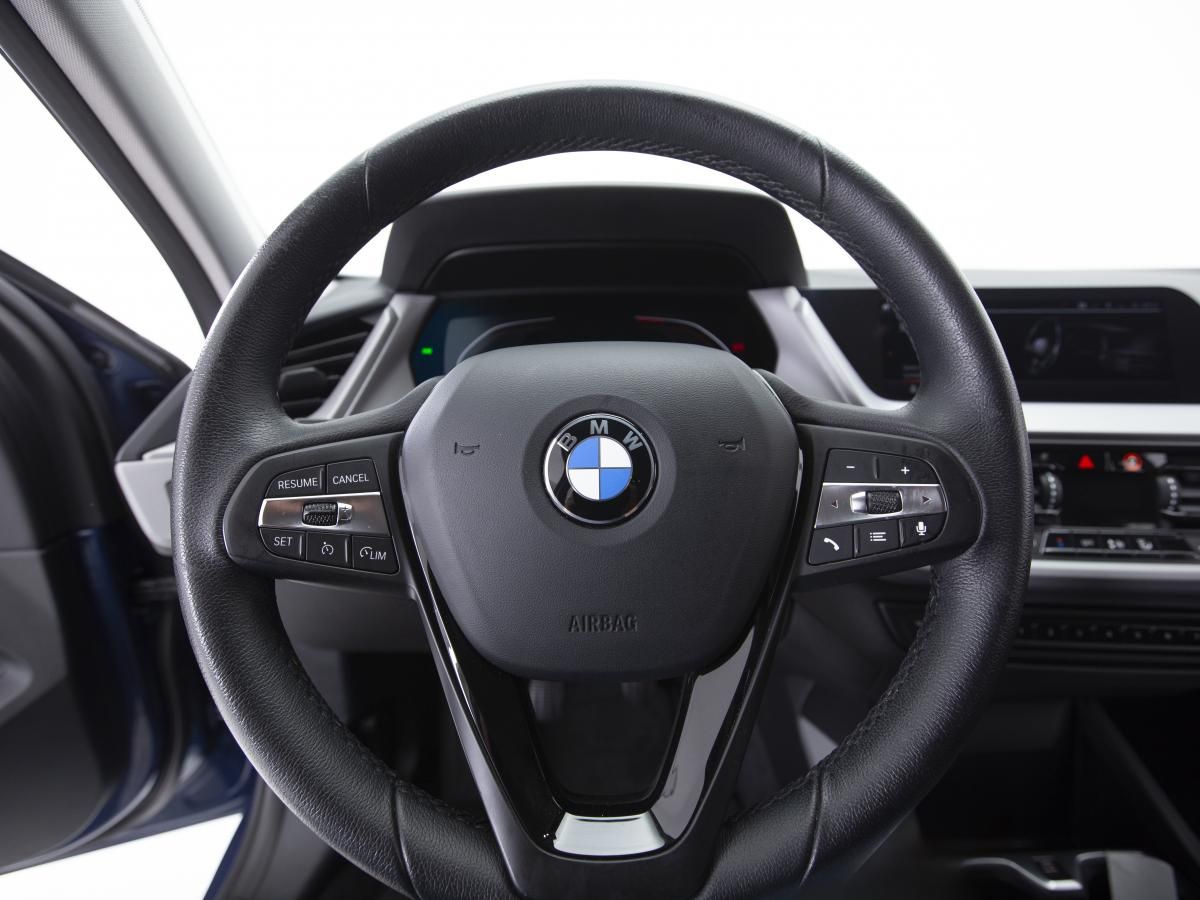 bmw-serie-1-2023-diesel-1496cc