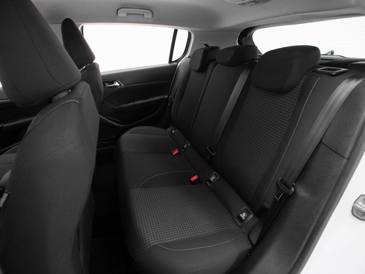 peugeot-308-2019-diesel-1499cc