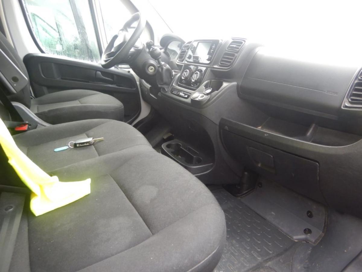 citroen-jumper-2024-diesel-2184cc