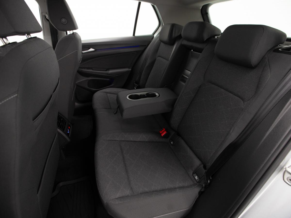 volkswagen-golf-2022-gpl-1498cc