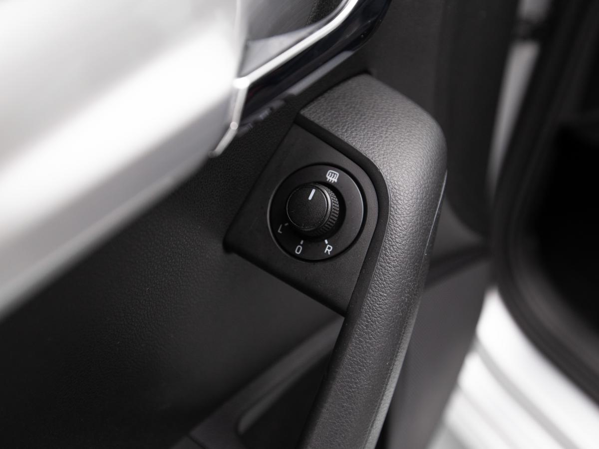 skoda-octavia-2019-diesel-1598cc