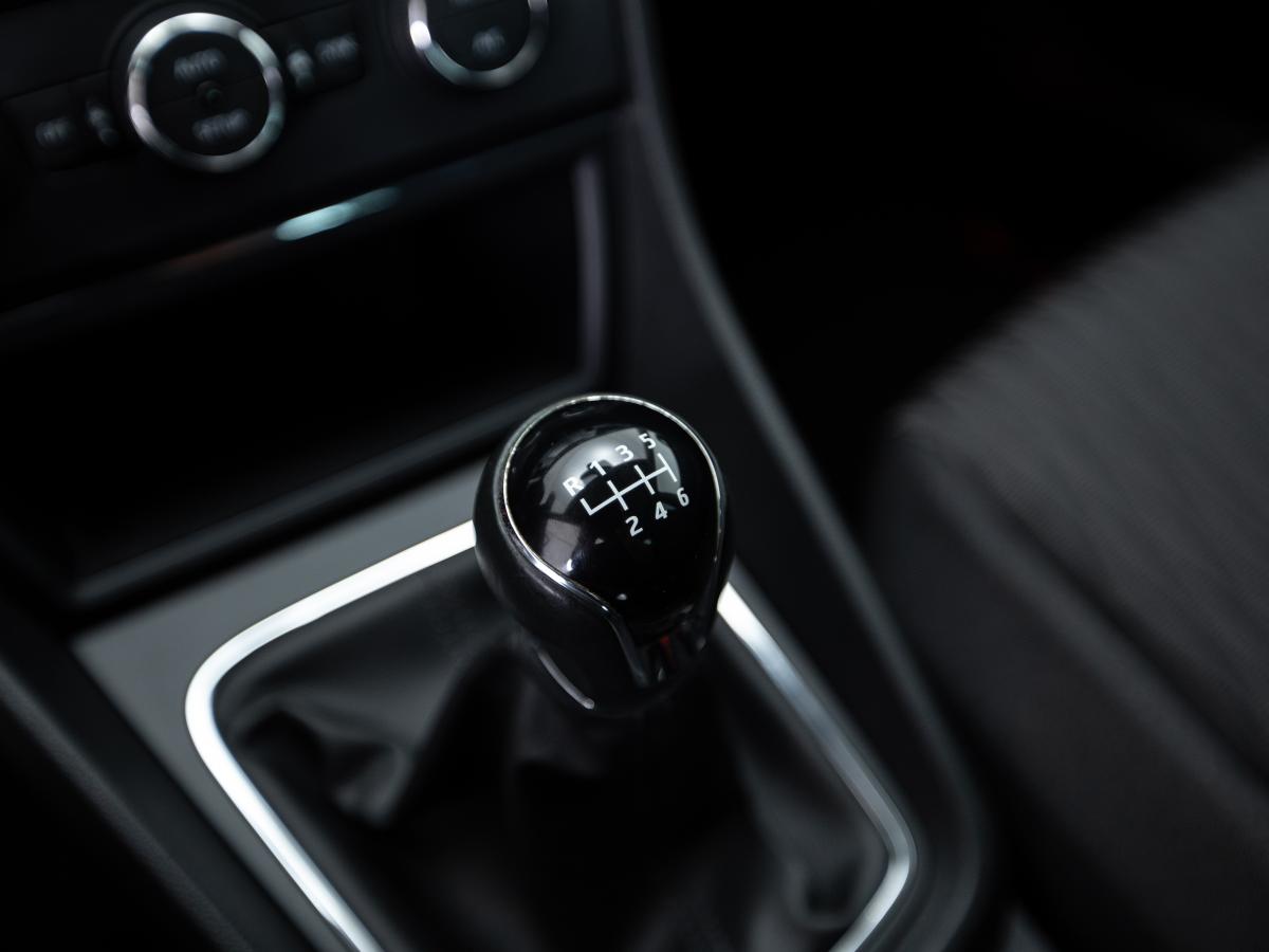 seat-leon-2015-diesel-1598cc