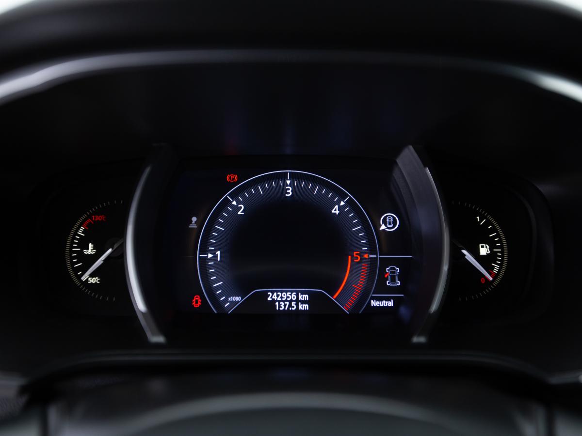 renault-megane-2018-diesel-1598cc