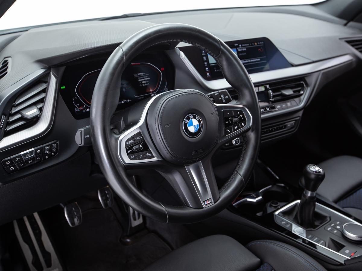 bmw-serie-1-2022-diesel-1496cc