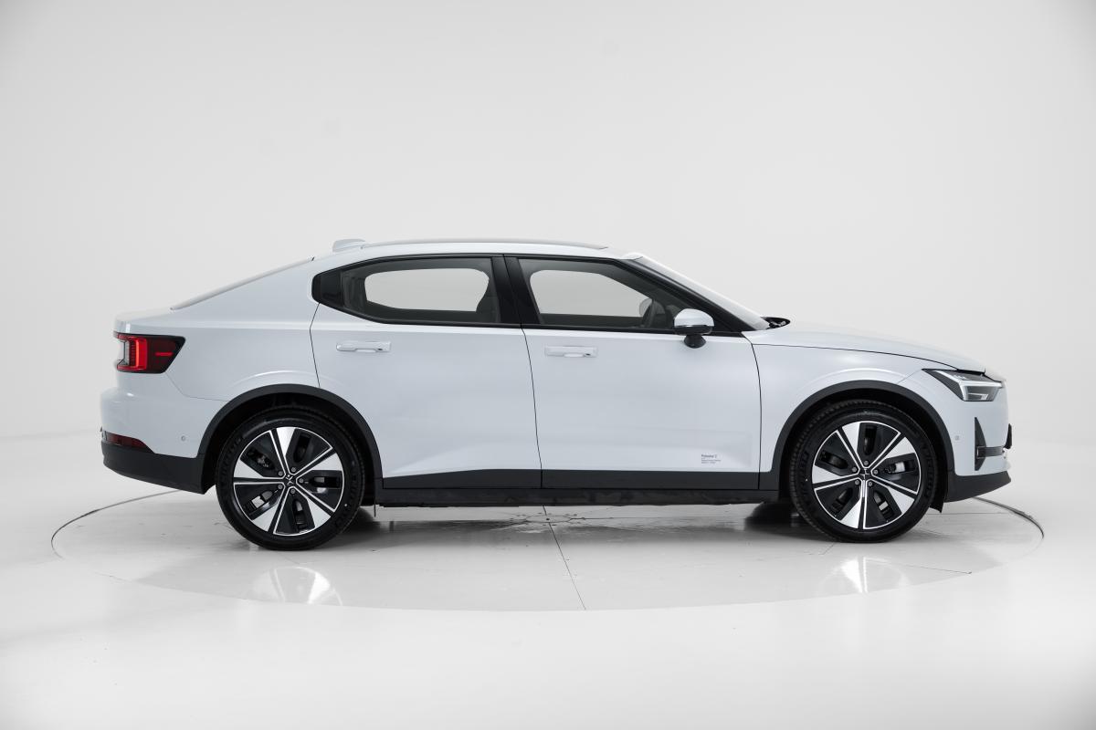polestar-2-2023-eletrico-0cc