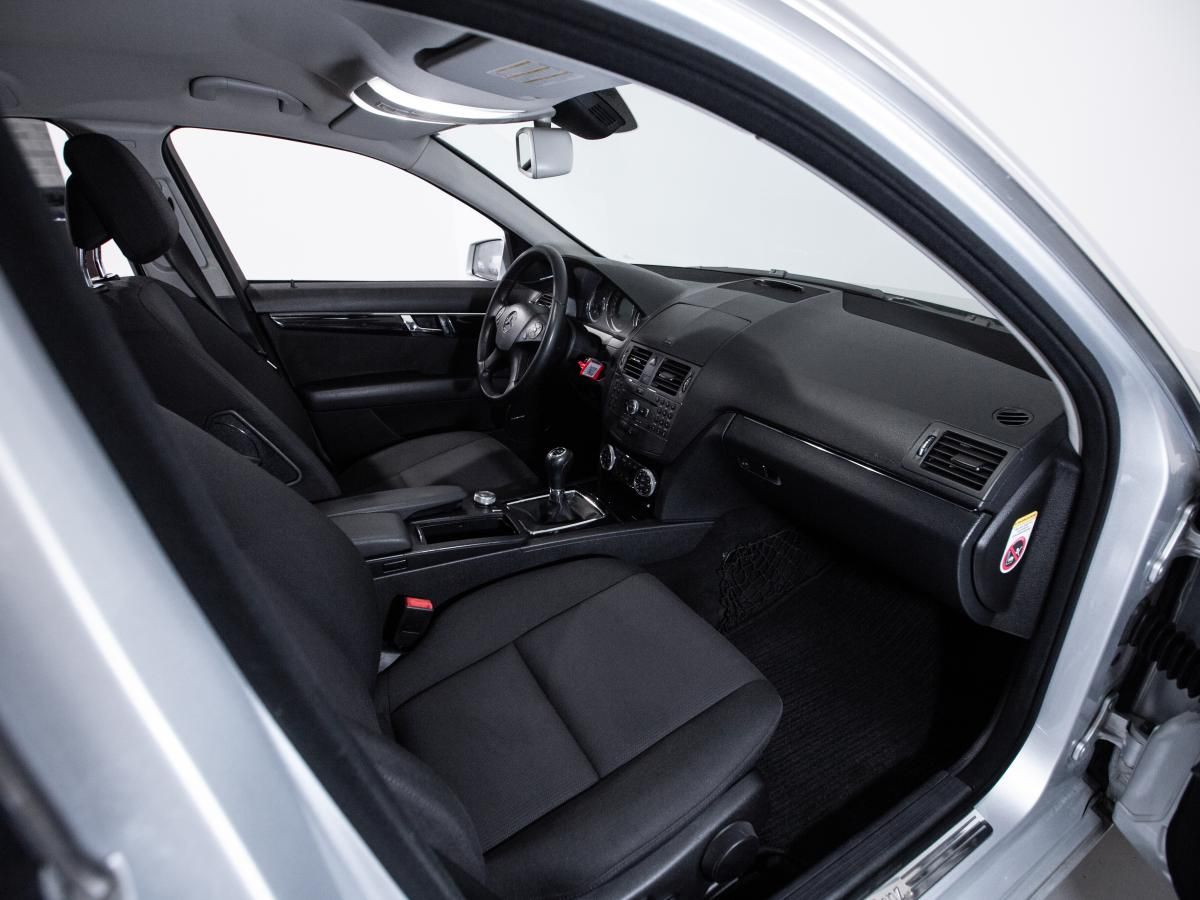 mercedes-benz-classe-c-2010-diesel-2143cc