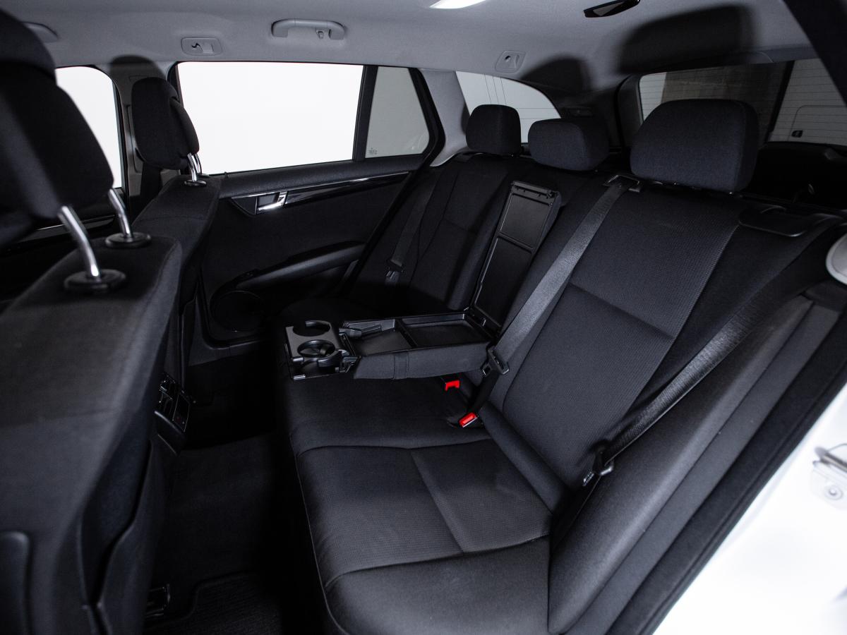 mercedes-benz-classe-c-2010-diesel-2143cc