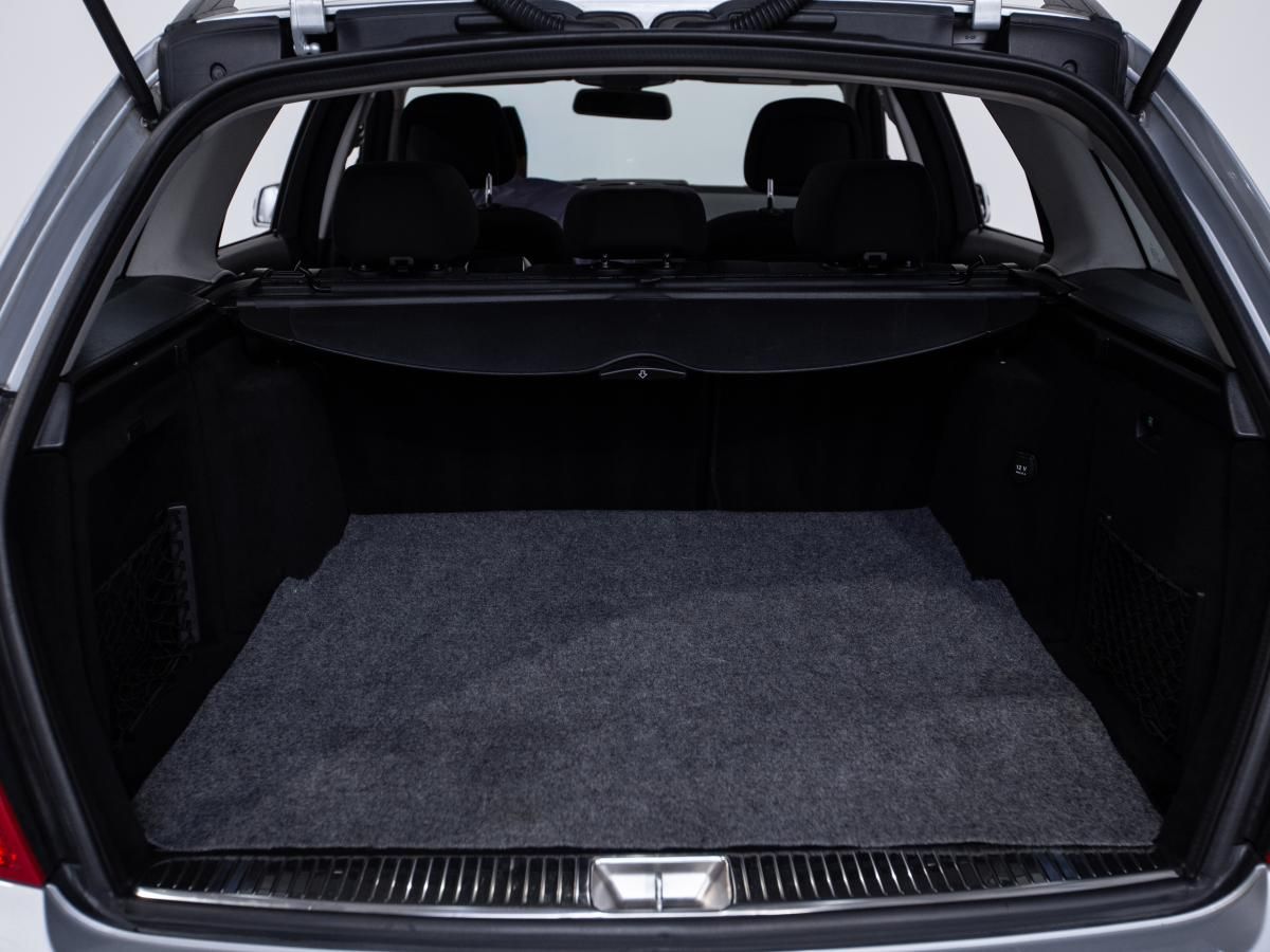 mercedes-benz-classe-c-2010-diesel-2143cc