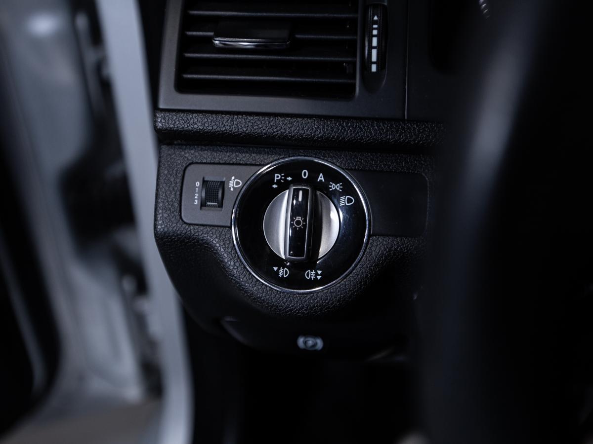 mercedes-benz-classe-c-2010-diesel-2143cc