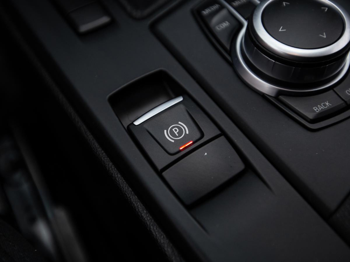bmw-x1-2021-diesel-1496cc